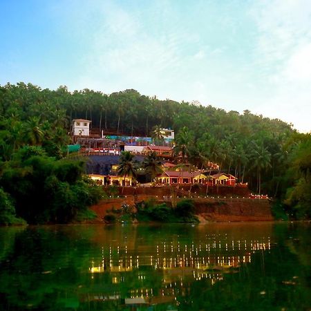 Daya Ayurvillage Kottakkal Eksteriør bilde